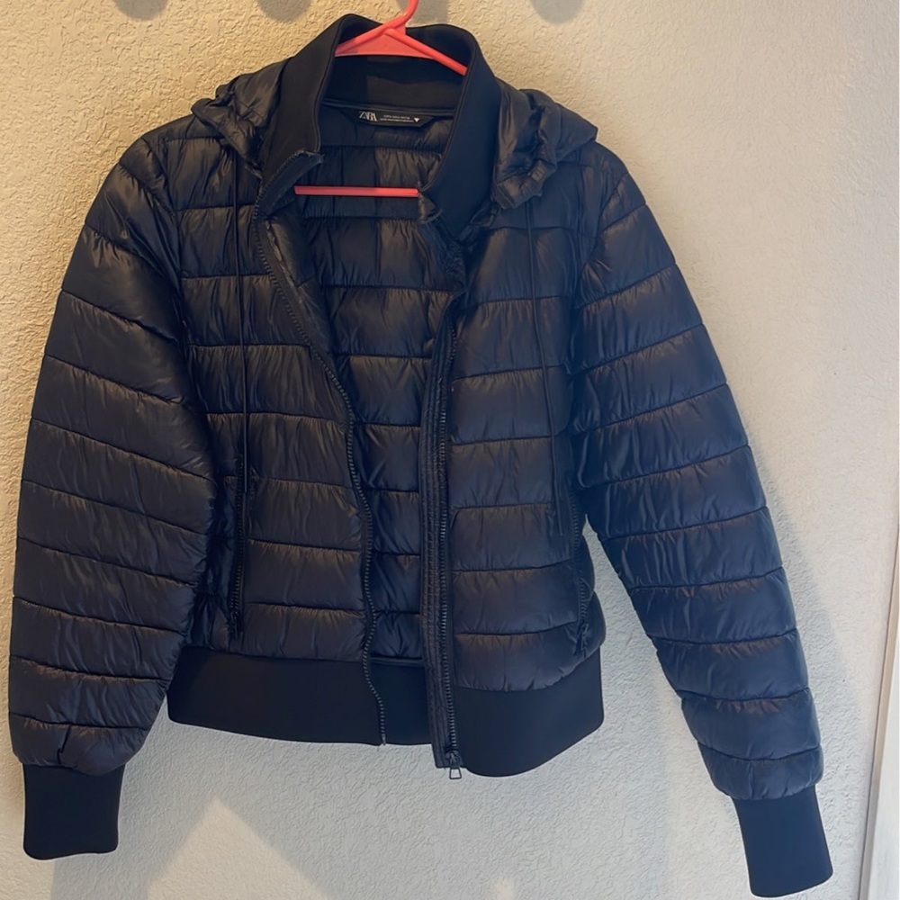 Women’s puffer jacket
